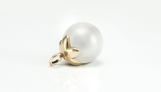Weisse Blume Perle Pendant Gold